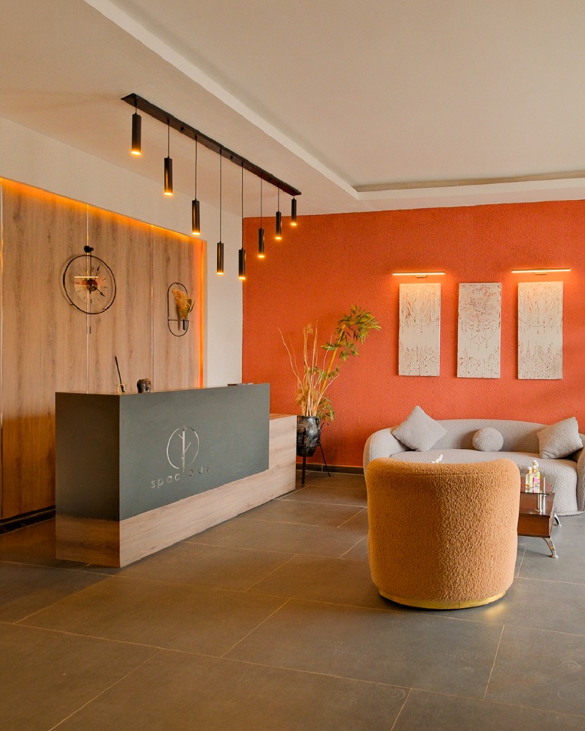 Spacious Spa Resepsiyon